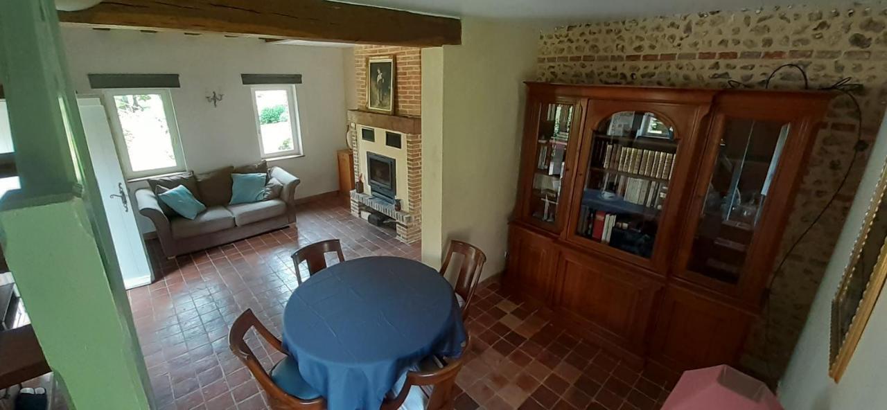 La Maison D'Amis Du Moulin Hotel La Chapelle-Viel Екстериор снимка